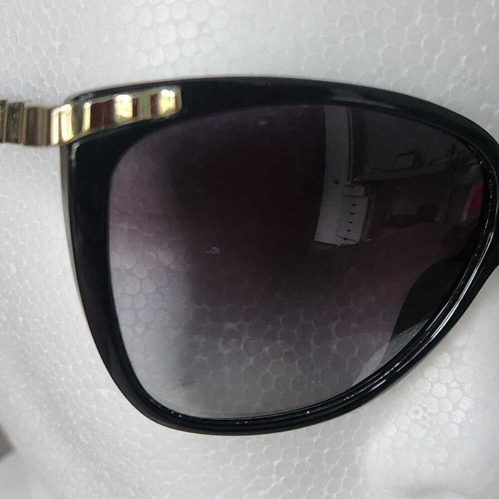 Dolce & Gabbana Womens Sunglasses Black Frame Gradient Lens 58mm Case Box Italy - Picture 11 of 16